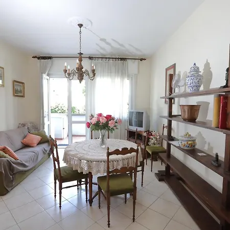 L'ibisco Di Fiorella Apartment Viareggio