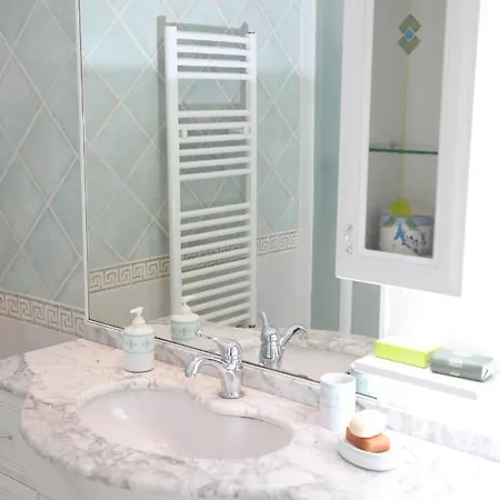 Apartment L'ibisco Di Fiorella Viareggio