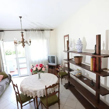 L'ibisco Di Fiorella Apartment